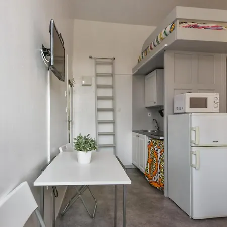 Cosy Flat At The Heart Of - Welkeys Apartment *